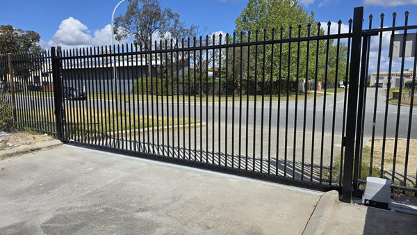 Commercial Gate Garrison Automatic